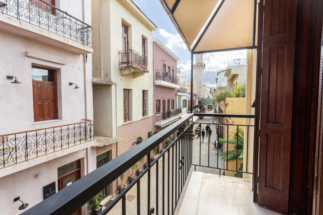 Nina'S Central Apartment Ханья Экстерьер фото