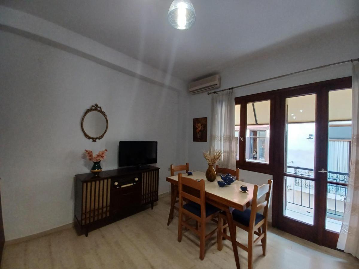 Nina'S Central Apartment Ханья Экстерьер фото